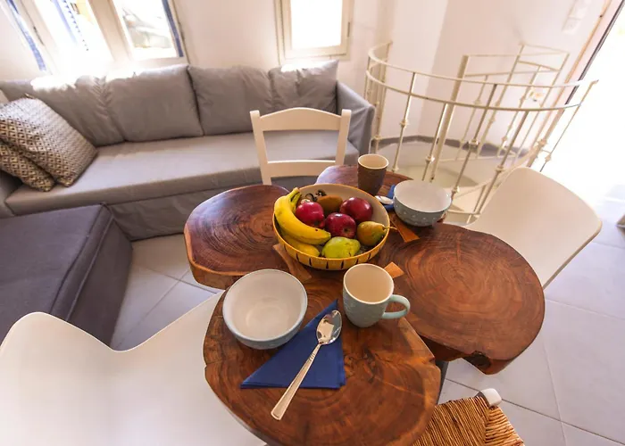 Fresh Renovated Maisonette Close To The * Platys Gialos (Mykonos)