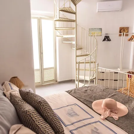 Fresh Renovated Maisonette Close To The Apartman *