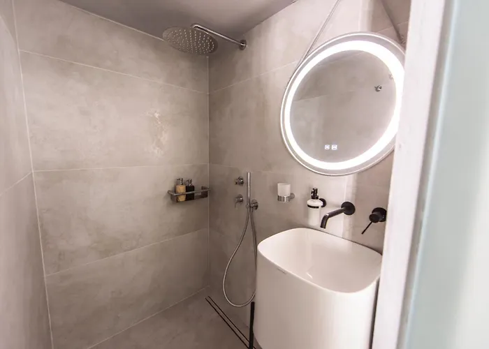 Fresh Renovated Maisonette Close To The Platys Gialos (Mykonos)